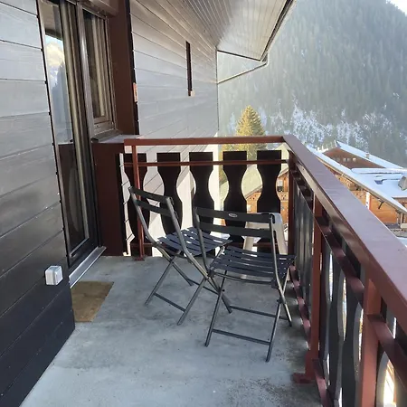 Chatel-appartement Idealement Situe * Châtel