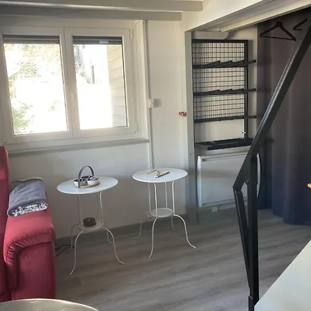 Chatel-appartement Idealement Situe Lägenhet *