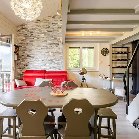 Chatel-appartement Idealement Situe * Châtel