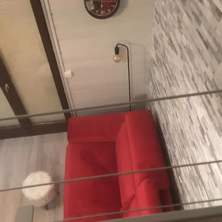 Chatel-appartement Idealement Situe * Châtel